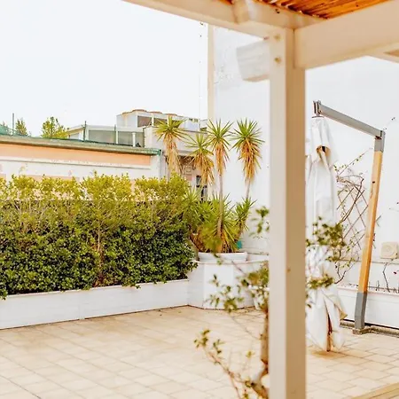 Apartment Interno 3 *