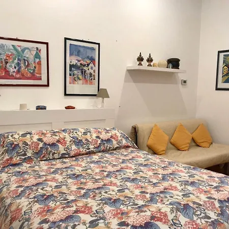 Interno 3 Apartment Bari