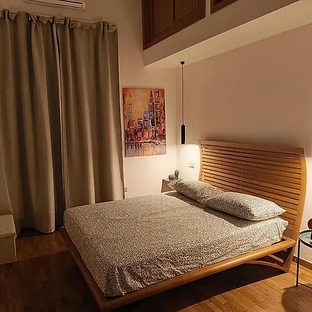 Interno 3 ゲストハウス 3*